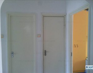 Appartement 3 chambres à vendre dans Cluj-napoca, zone Manastur