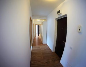 Appartement 2 chambres à vendre dans Cluj-napoca, zone Manastur