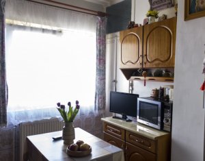 Appartement 3 chambres à vendre dans Cluj-napoca, zone Marasti