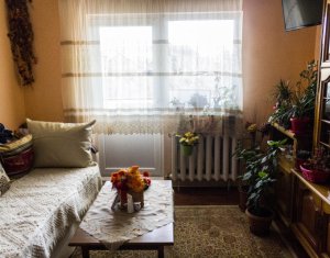 Appartement 3 chambres à vendre dans Cluj-napoca, zone Marasti