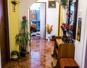 Appartement 3 chambres à vendre dans Cluj-napoca, zone Marasti