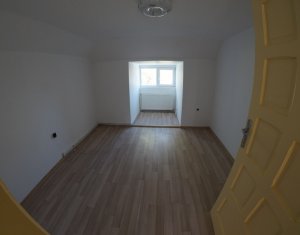 Ház 10 szobák eladó on Cluj-napoca, Zóna Gara