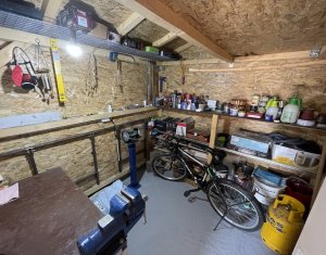 Maison 4 chambres à vendre dans Floresti, zone Centru