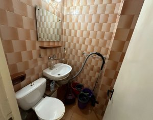 Appartement 3 chambres à vendre dans Cluj-napoca, zone Manastur