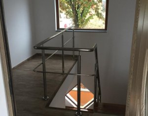 Maison 5 chambres à vendre dans Sannicoara