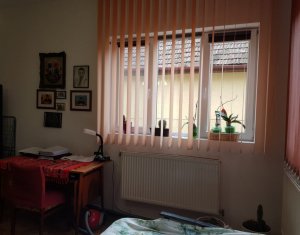 Maison 3 chambres à vendre dans Cluj-napoca, zone Someseni