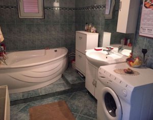 Maison 4 chambres à vendre dans Cluj-napoca, zone Centru