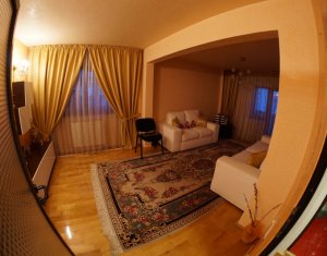 Lakás 4 szobák eladó on Cluj-napoca, Zóna Manastur