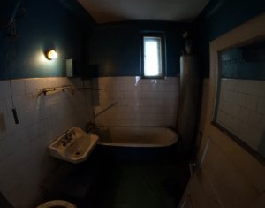 Maison 4 chambres à vendre dans Cluj-napoca, zone Dambul Rotund