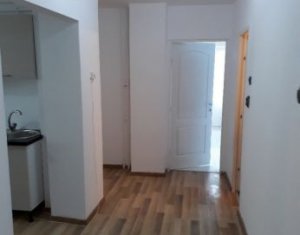 Appartement 3 chambres à vendre dans Cluj-napoca, zone Plopilor