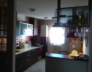 Appartement 3 chambres à vendre dans Cluj-napoca, zone Zorilor