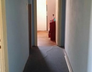 Lakás 3 szobák eladó on Cluj-napoca, Zóna Manastur