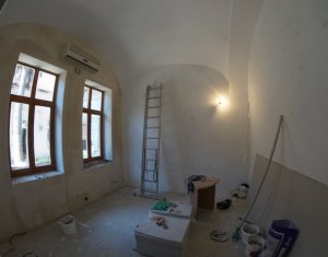 Appartement 2 chambres à vendre dans Cluj-napoca, zone Centru