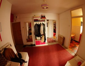 Appartement 3 chambres à vendre dans Cluj-napoca, zone Manastur