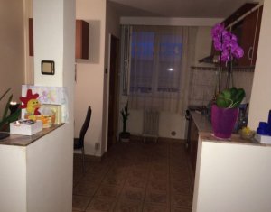 Lakás 3 szobák eladó on Cluj-napoca, Zóna Manastur