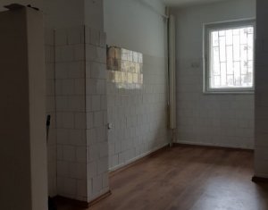 Iroda kiadó on Cluj-napoca, Zóna Manastur