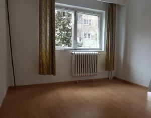 Iroda kiadó on Cluj-napoca, Zóna Manastur