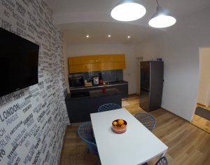 Lakás 4 szobák kiadó on Cluj-napoca, Zóna Centru
