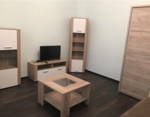 Appartement 3 chambres à louer dans Cluj-napoca, zone Centru