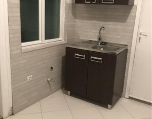 Appartement 3 chambres à louer dans Cluj-napoca, zone Centru