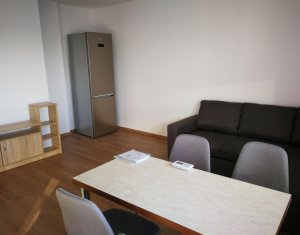 Appartement 3 chambres à louer dans Cluj-napoca, zone Marasti