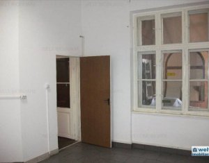 Espace Commercial à vendre dans Cluj-napoca, zone Centru