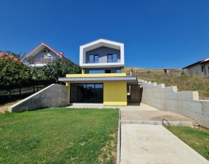 , 149m2 dans Campenesti, zone Centru