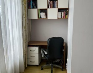 Appartement 3 chambres à vendre dans Cluj-napoca, zone Zorilor