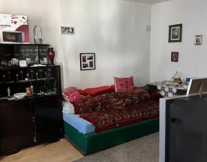 Maison 2 chambres à vendre dans Floresti