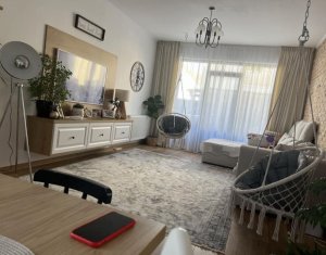 , 120m2 dans Floresti