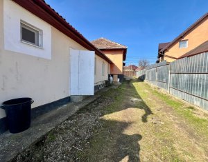 Maison 3 chambres à vendre dans Finisel, zone Centru