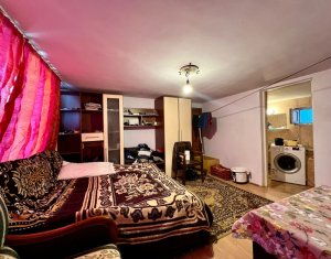 Maison 3 chambres à vendre dans Finisel, zone Centru