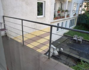 Appartement 4 chambres à louer dans Cluj-napoca, zone Zorilor