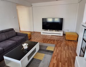 Appartement 4 chambres à louer dans Cluj-napoca, zone Zorilor
