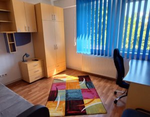 Appartement 4 chambres à louer dans Cluj-napoca, zone Zorilor