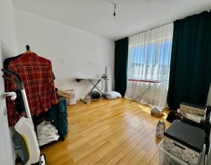 Appartement 3 chambres à vendre dans Floresti