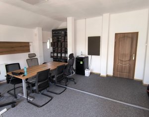 , 424m2 dans Cluj-napoca, zone Intre Lacuri