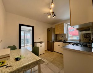 Appartement 3 chambres à vendre dans Floresti