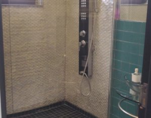 Appartement 3 chambres à vendre dans Floresti