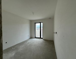 Appartement 3 chambres à vendre dans Floresti