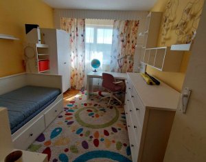 Appartement 3 chambres à vendre dans Cluj-napoca, zone Manastur