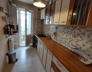Appartement 3 chambres à vendre dans Cluj-napoca, zone Manastur