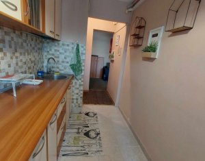 Appartement 3 chambres à vendre dans Cluj-napoca, zone Manastur