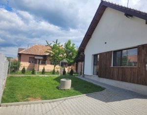 Maison 4 chambres à vendre dans Rediu