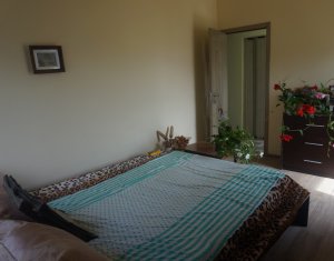 Casa individuala, gradina, Floresti