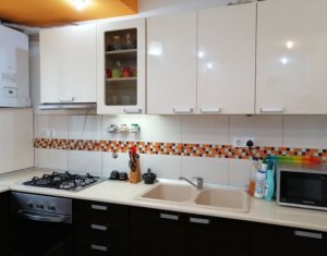 Appartement 3 chambres à vendre dans Cluj-napoca, zone Manastur
