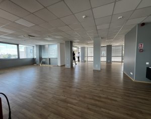 Bureau à louer dans Cluj-napoca, zone Centru