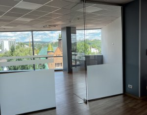 Bureau à louer dans Cluj-napoca, zone Centru