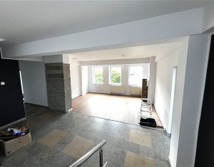 Bureau à louer dans Cluj-napoca, zone Centru
