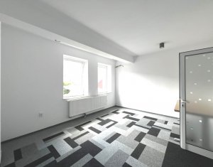 Bureau à louer dans Cluj-napoca, zone Centru